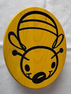 Longaberger 2009 "Baby Bee" Basket, Lid & Protector